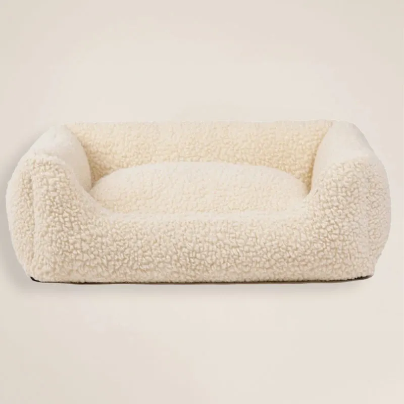 Bouclé Cat Bed