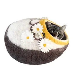 Hamro Wool Felt Cat Cave - Daisies and Bees
