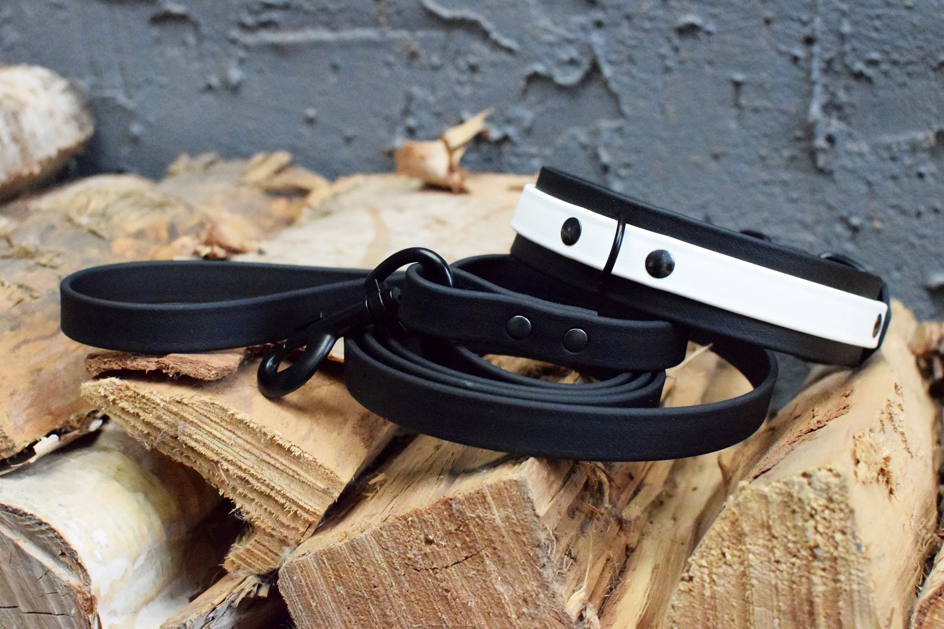 LUCI COLLECTION - Black & White Biothane Dog Collar